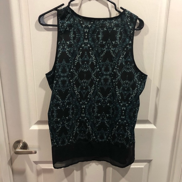 Banana Republic Shirt - Picture 3 of 3